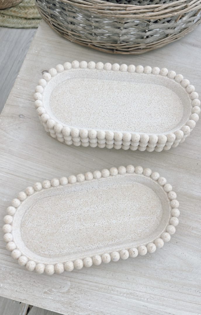 {"eId":"517730056194021","CameraPosition":1} Bandeja resina - Imagen 1