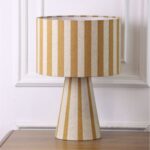 Lámpara rayas mostaza