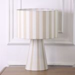 Lámpara rayas beige